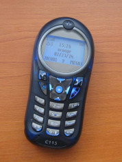 MOTOROLA C115 - telefon simplu , usor de folosit - bateria tine mult foto