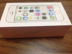 iPhone 5S 16GB Sigilat Silver Necodat - neverlocked Nou - Factura + garantie + cadou foto