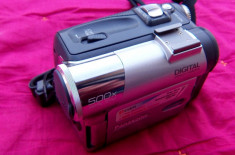 Camera video Panasonic NV-GS22 (Mini-DV) foto