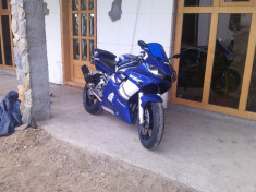 Yamaha R6 din 2000 foto