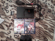 PlayStation2 (PS2) + controller + FIFA, WWE 2011 + cabluri + garantie 12 luni. pret negociabil foto