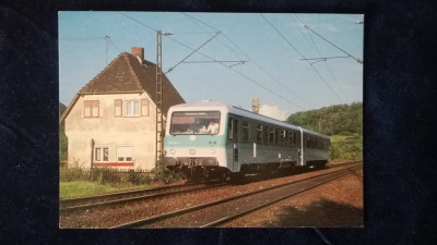 Diesel - Triebwagen - motiv Trenuri - Locomotive - necirculata foto