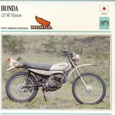 392 Foto Motociclism - HONDA 125 MT ELSINORE - JAPONIA -1973 -pe verso date tehnice in franceza -dim.138X138 mm -starea ce se vede