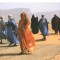 CPI (B3740) MAURITANIA, LOCALNICI STRABATAND UN DRUM DE NISIP INTRE NOUADHIBOU SI NOUACKCHOTT, EDITURA LONELY PLANET PUBLICATIONS, DIM: 17X11 cm,