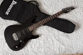 Chitara Electrica Ibanez Gio N427 Black, Gat Drept, Corzi Uzate