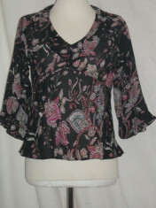 BLUZA DIN VOAL ,NEAGRA CU PRINT FLORAL SI CRISTALE ,,O.P.C,M/L foto