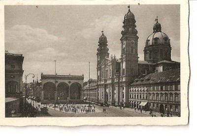 CPI (B1790) MUNCHEN, GERMANIA, ODEONSPLATZ MIT FELDHERRNHALLE U.THEATINERKIRCHE, , NECIRCULATA, DIMENSIUNI:7x9cm, (1) foto