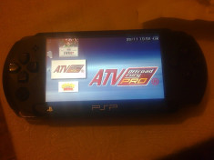 vand psp ,playstation portabil 1004 E modat,card 4 gb ,10 jocuri,husa,accesorii foto