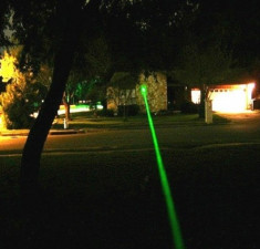 LASER VERDE (GREEN) 2000 mW+cap 3D+cutie+baterii foto