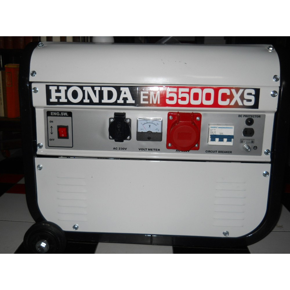 Generator HONDA EM 5500 CXS 5,5 kW TRIFAZIC NOU arhiva