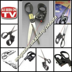 FORFECA PRECISA cu GHIDAJ de TAIERE cu LASER ROSU LASER SCISSORS AS SEEN ON TV FOARFECE FOARFECI CROITORIE TESATURI ATE HARTIE BIROU TELESHOPPING foto