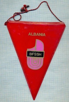 10 New Fanion --Comitetul Olimpic National din ALBANIA -BFSSH -(Bashkimi i Fiskulturist&amp;amp;euml;ve dhe Sportist&amp;amp;euml;ve t&amp;amp;euml; Shqip&amp;amp;euml;ris&amp;amp;euml;) foto