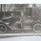 1 - AUTOMOBIL DE EPOCA - MODEL INCEPUT DE 1900 - SOFERUL CU ECHIPAMENT DE EPOCA