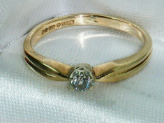 superb inel solitaire vintage aur galben 9K cu diamant natural 0,15CT VS !!! foto