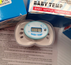 SUZETA CU TERMOMETRU BABY TEMP CU AVERTIZOR SONOR MODEL DT-201A ACURATETE +/- 0.1 GRADE CELSIUS PENTRU BEBELUSI foto