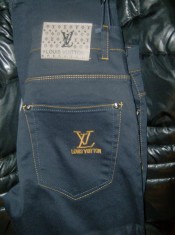 Blugi LOUIS VUITTON foto