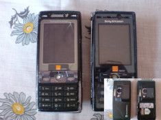 Sony Ericsson K800 si K810i defecte pt. piese + 2 incarcatoare si card m2 de 1gb si 2 baterii foto