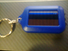 Lanterna miniatura cu acumulator si celule solare, 3 LED-uri, breloc-09209 foto