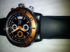 VAND CEAS QUARTZ PONTINA MARCA LUI FESTINA CU CHRONOGRAF CUREA SILICON ARATA SI FUNCTIONEAZA SUPER BINE foto
