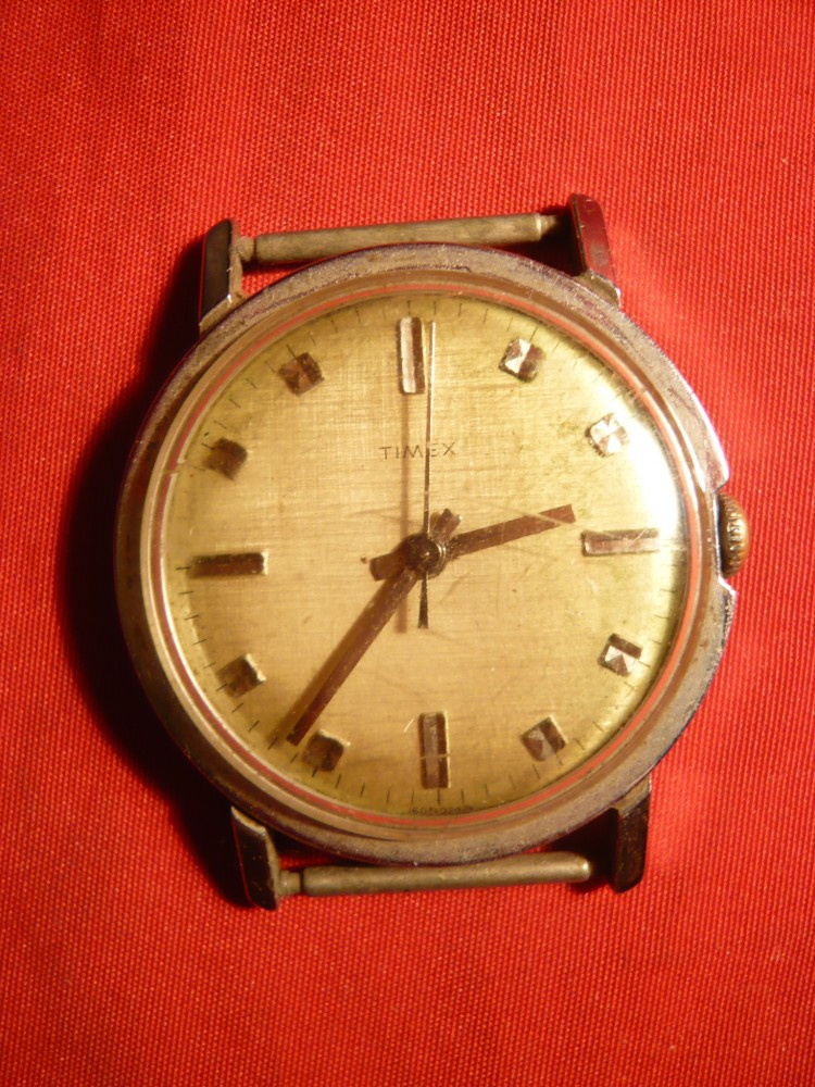 Ceas vechi ,mecanic,de mana, marca TIMEX | arhiva Okazii.ro