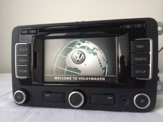 NAVIGATIE ORIGINALA RNS 310 VW GOLF-PASSAT-JETTA-TIGUAN-TOURAN-EOS -SLOT CARD -MP3-TOUCHSCREEN foto