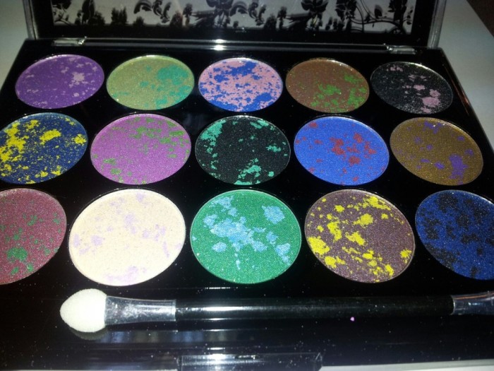 Trusa Make Up Profesionala De Machiaj 15 Farduriculori Pigmentate