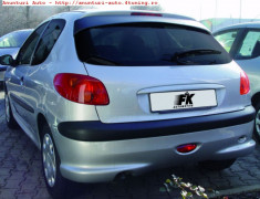 Vand/Schimb Eleron Luneta Peugeot 206 Hatchback foto