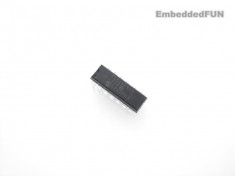 Microcontroler Microchip PIC16F505 foto