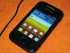 vand samsung galaxy y cumparat in 2012 foto