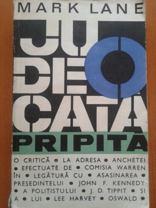 O JUDECATA PRIPITA - Mark Lane