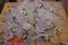 Cocarde flori / flori de piept nunta foto