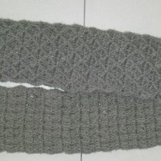 Fular din lana pentru copii, lungime 1.70 m, latime 14 cm.