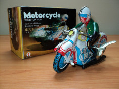 MOTOCICLETA MS-702 DIN TABLA CU CHEITA - din perioada comunista - epoca nicolae ceausescu foto