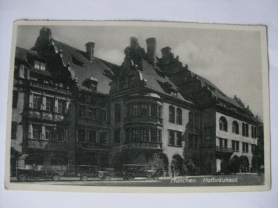 C.P. MUNCHEN DIN ANII 20 CU 3 MASINI DE EPOCA PE FUNDAL foto