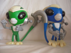 Vand set 2 roboti Hasbro Super Monkey Figure Gibson si Otto,modele de 25 cm foto