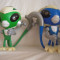 Vand set 2 roboti Hasbro Super Monkey Figure Gibson si Otto,modele de 25 cm
