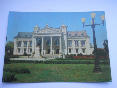 Romania-Iasi-Teatrul national foto