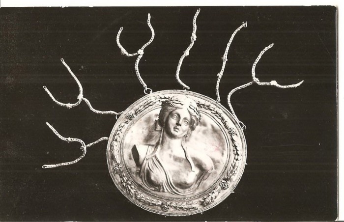CPI (B1034) MUZEUL REGIONAL DE ARHEOLOGIE DOBROGEA - CONSTANTA, MEDALION, AUR, SEC. III I.E.N. CALLATIS, EDITURA MERIDIANE, CPCS, NECIRCULATA RPR