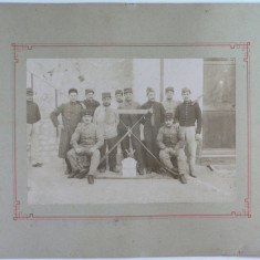 WWI - FOTOGRAFIE MILITARA DE COLECTIE- GRUP DE ARMURIERI FRANCEZI