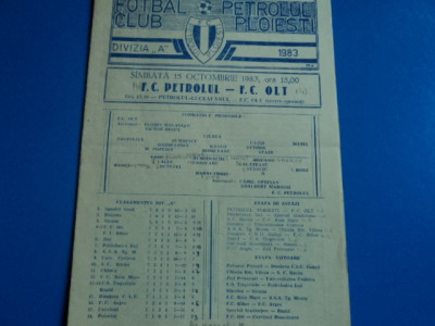 Program meci fotbal Petrolul Ploiesti - FC OLT 15.10.1983 foto