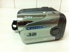 Camera Video JVC DIGITAL VIDEO CAMERA GR-DA20E foto