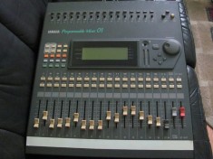 Vand mixer digital Yamaha Pro mix 01 - Programmable Mixer 01 - 16 canale foto