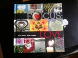 Vand carte fotografii Focus Love Your World, Your Images deosebita