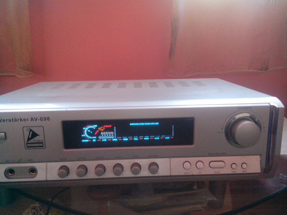 AMPLIFICATOR AUDIO KARAOKE HIFI VERSTARKER AV698 arhiva Okazii.ro