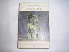 John Updike- Centaurul R18