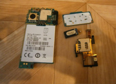 Placa Sony Ericsson W705 - 29 lei foto