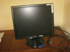Monitor LCD ASUS VB172T foto