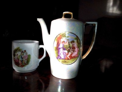 Ceainic din portelan foto