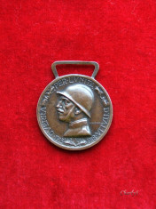 Decoratie militara Italia - MEDAGLIA COMMEMORATIVA DELLA GUERRA 1915-1918 foto