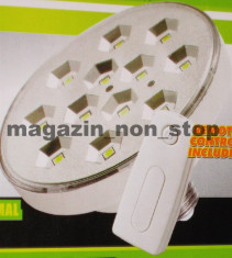 Bulb Lanterna Lampa Bec Cu Acumulator 12 Leduri SMD 5050 Fasung E27 CU Telecomanda foto